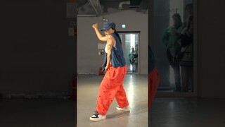 just fun!😆 #honeyj #choreography