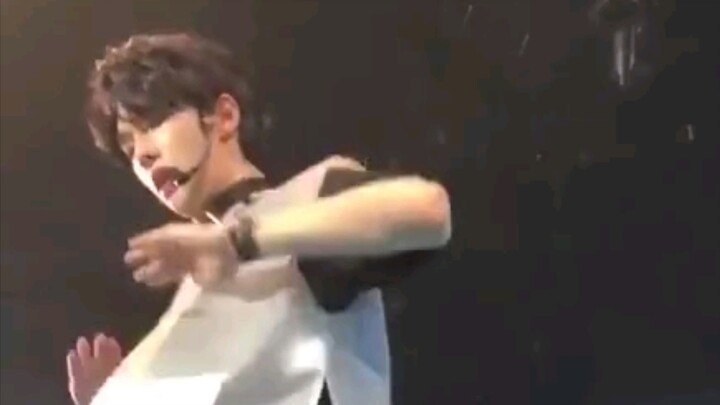 原来你迷18年就开始玩随舞了