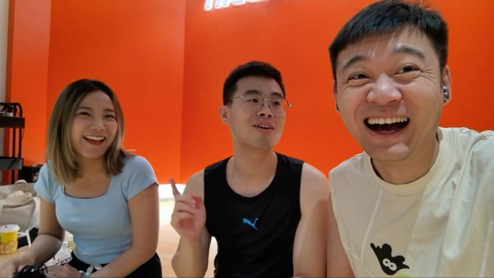 Hoang mang? Hàng chất! Hô! Bắt đầu nhảy thôi!