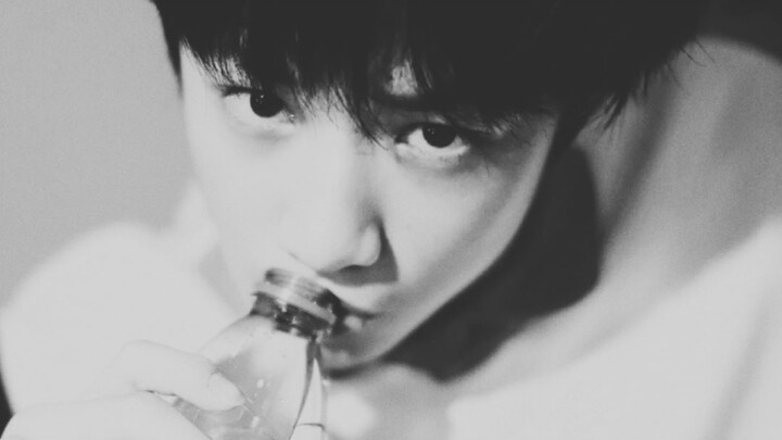 【刘耀文】love shot   ▲  衬衫领带西装裤什么的我可以拥有吗！