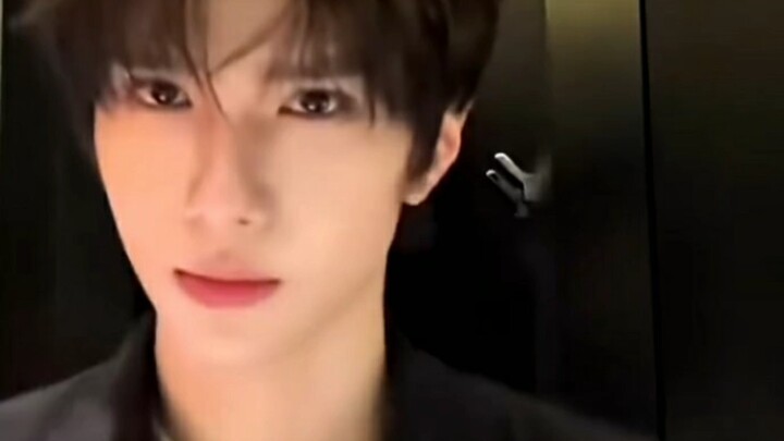 Yu Chengen | Wajah dingin imut, bangkitlah.