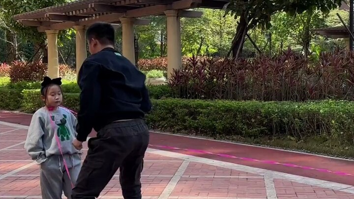 Vậy nếu không phục thì hãy thử lại lần nữa, thành tích tốt nhất của tôi là nhảy 9 bậc, còn các bạn l