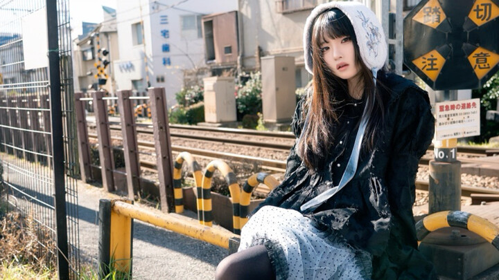 A photoshoot worth 700 yuan...