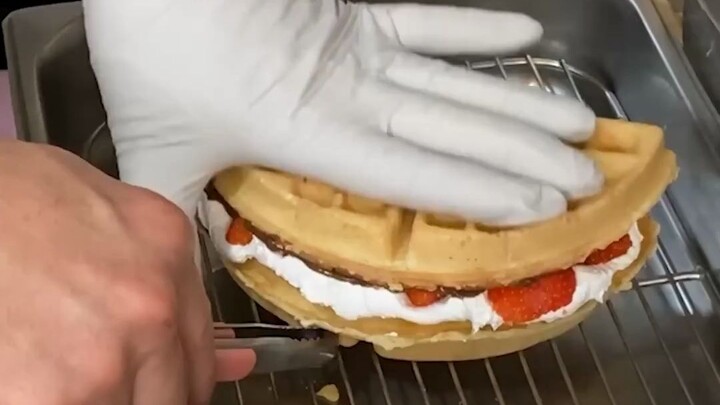 Conquering a Layer Cake