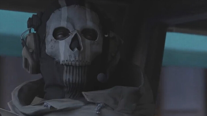 Hantu: Lebih baik kamu jangan menutup mata saat tidur malam nanti.