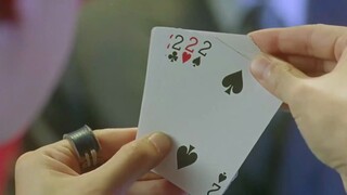 小伙气势汹汹要和男人赌牌，完全不是他对手，立马就怂了