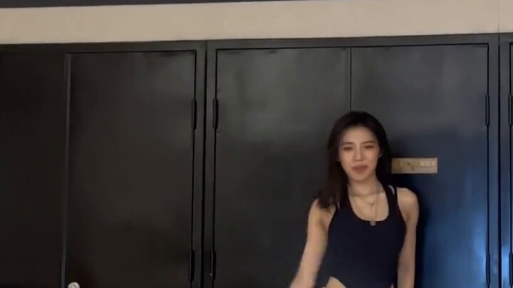 【Vicky's channel】How can I be missing from the Shut Down cover?