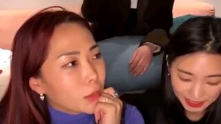 كيف تم القبض على جونغ هاني من قبل فتيات الكون ورقص رقصة لطيفة