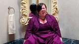 Melissa McCarthy had the WORST food poisoning EVER | Bridesmaids | CLIP