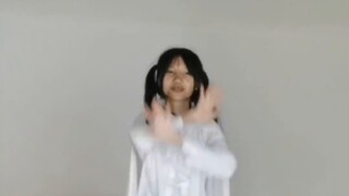 "Quản lý những biểu cảm chỉ có thể mỉm cười"