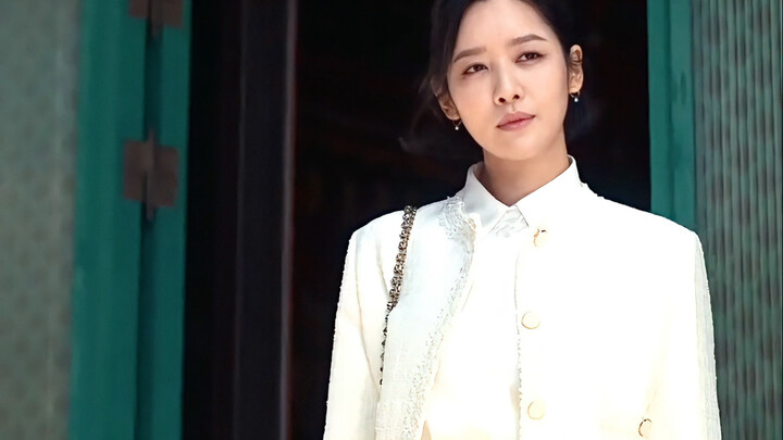 “Tiếp viên hàng không vì mong lấy được chồng giàu mà hết lòng lấy lòng mẹ chồng tương lai, tưởng chừ