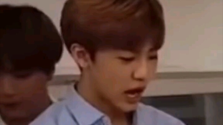 【NCT】ลีมาร์คออกโรง ทั้งคนทำอาหารเป็นและไม่เป็นในงานต่างพากันเงียบกริบ