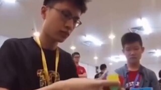 Japanese Lolita watching "Human Superpower Behavior Awards"