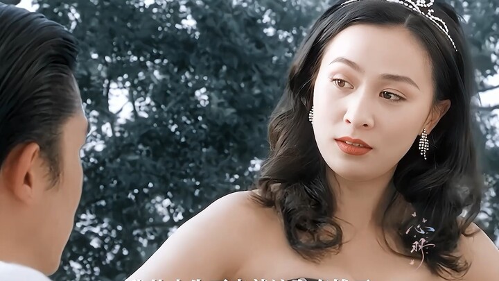 Giật mình quá! Thế mà lại thấy Lưu Gia Linh đóng mẹ của Lương Triều Vỹ! Sau khi cậu con trai bất ngờ
