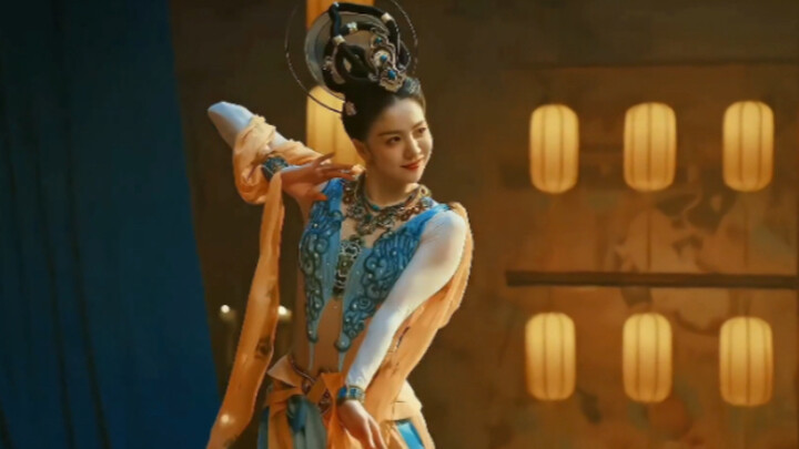 "She's the only one who made me believe that the peerless dancer in the novel really exists!"