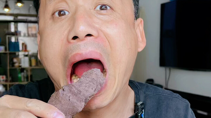 Bạn còn muốn xem tôi thử thách gì nữa? Hãy cho tôi biết nhé!