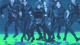 【تصوير مباشر لـ هوانغ شيان تشين】 تصوير طعام عالي الدقة 4K من حفل جوائز MAMA 2022 لفرقة Stray Kids مع