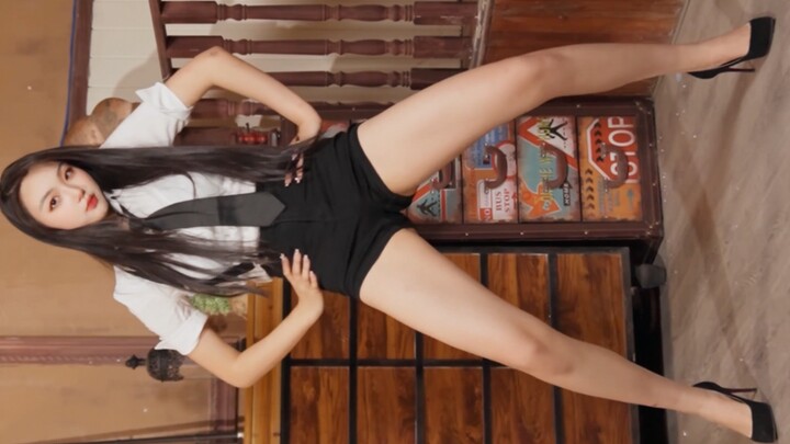 Up and down, full-screen zoom