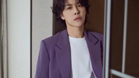 ยังจำภาพที่สวีไห่เฉียวหัวเราะจนปากแทบไม่หุบได้ไหม? “หลิวอี้เฟย” “สวีไห่เฉียว” “เรื่องราวแห่งดอกกุหลา