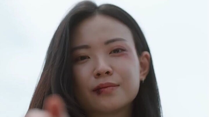 Who wouldn't want a bestie with amazing boyfriend material and an awesome, glowing teacher?