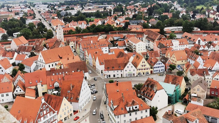 进击的巨人城市原型-Nördlingen 现实/动漫 高燃混剪
