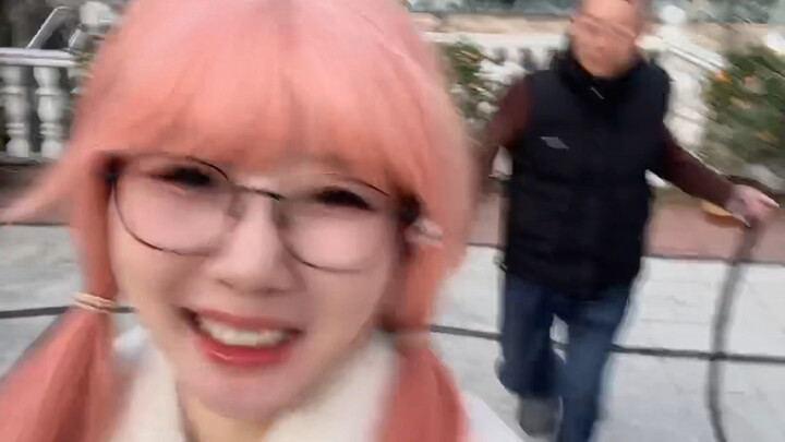 The chairman finally pulled out Seven Wolves.