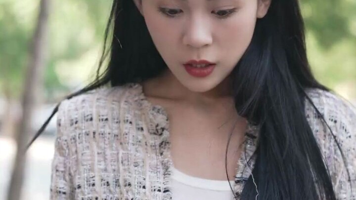 《黑雪公主和她的冤种王子与笨蛋继母》