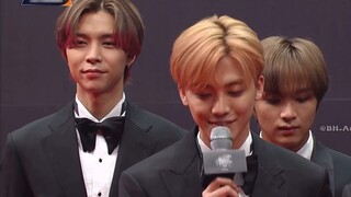 أنتم يا رفاق في NCT لا يمكنكم إخفاء جين الكوميديا المتأصل فيكم هههههه