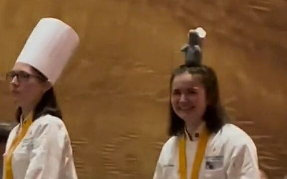 Sister graduated from culinary school! With her little mouse~