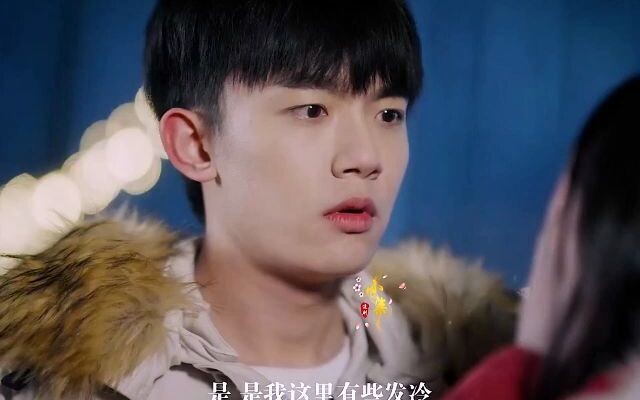 “Cặp đôi oan gia” đọc ngược cũng được, hóa ra khi yêu ai đó, ánh mắt chẳng bao giờ nói dối