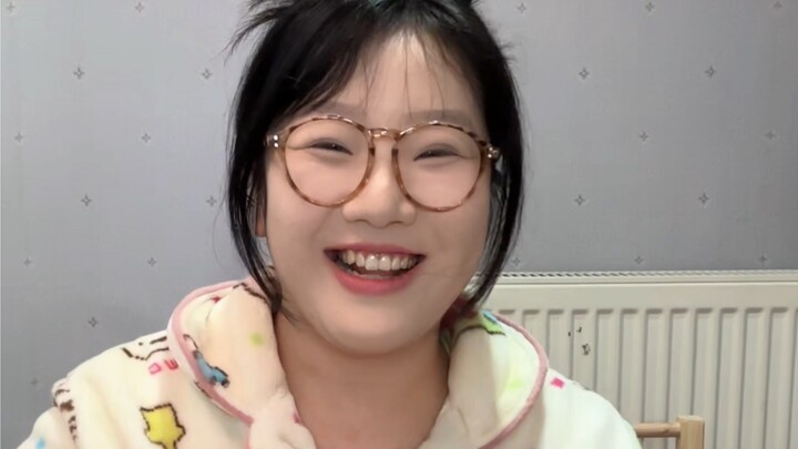 Who’s luckier than me?! I’m totally overwhelmed with happiness!