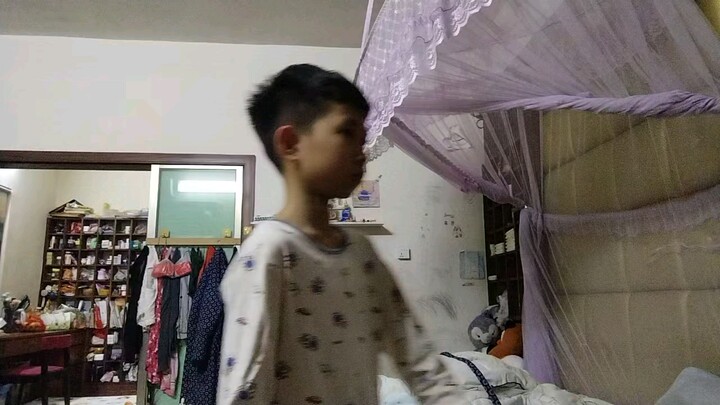 Kabarnya tarian frame-by-frame lagi hits, aku coba juga deh!