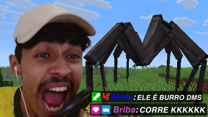 UMA ARANHA GIGANTE TA ATRÁS DE MIM!