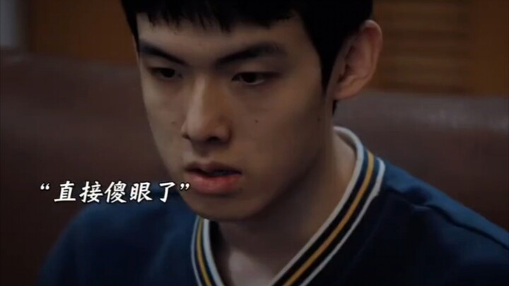 Boy takes college entrance exam for younger brother; after being discovered, he ruins both their liv