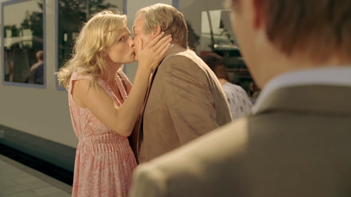 Claymation ad: What’s it like to accidentally marry the wrong husband...?