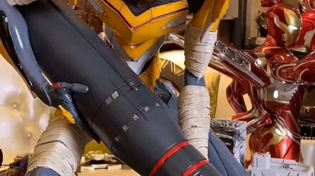 I spent a five-figure sum on a robot weighing over 100 jin!