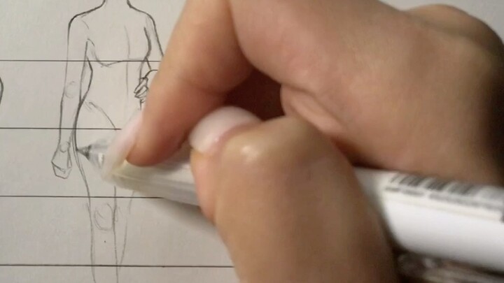 Human body structure, head-to-body ratio, three heads, four heads, five heads... I usually draw h h 