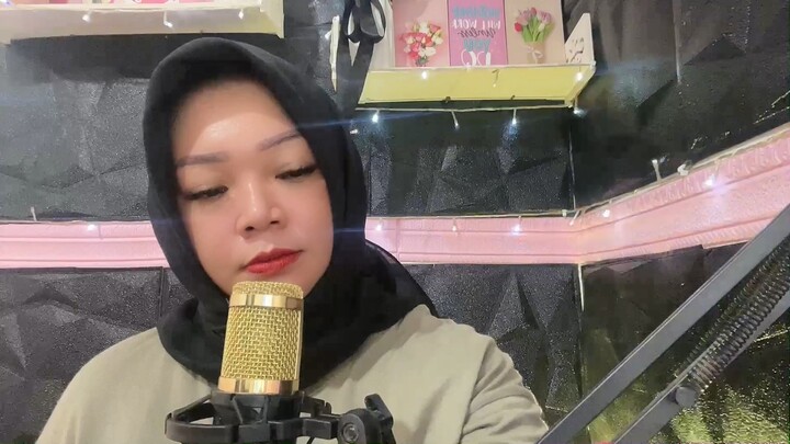 HALU-FEBRY PUTRI (cover)