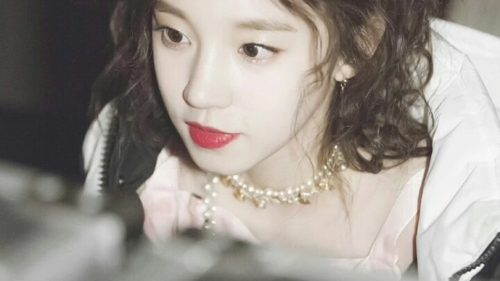 Perbandingan direct cut 19 anggota girl grup Korea asal Tiongkok