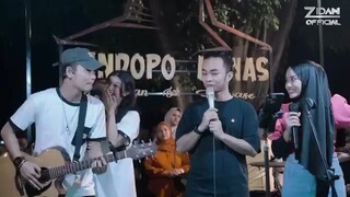 Buih jadi Permadani VOC Zidan ft yaya tri suaka live performance