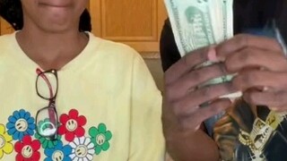 Ambil isi mangkuk tanpa menyentuhnya dengan tangan Anda