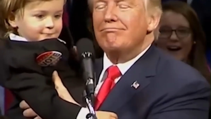 看看顶级演说家川普的反应力