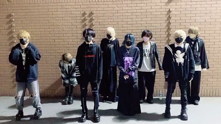 【Pria tampan TikTok】Tarian Sayang／ダーリンダンス【Beard Aard】