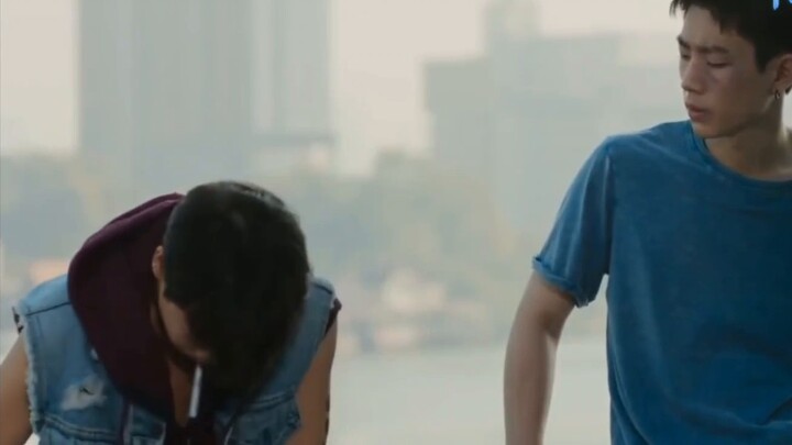 เมื่อการมีอยู่ของน้องชายได้รับการยืนยัน นอกจากความตกใจแล้ว ยังมีความปิติที่ไม่สามารถปกปิดบนใบหน้าของ