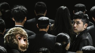 Tahun Baru Maluo Penuh "Di Kelas Maluo" adegan pekerja yang terkenal