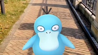 [Chơi Pokémon Go ở Trung Quốc] Pokémon Go mà mọi người trên mạng đang tìm kiếm đây rồi. Nắng nóng đế