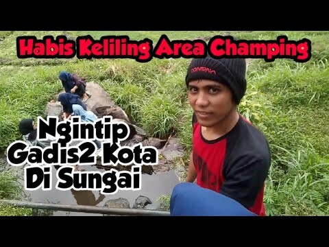 Ngintip cewek di kali