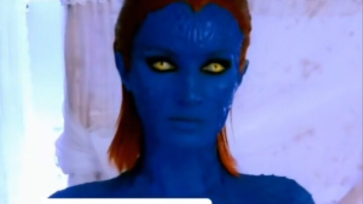 Một coser nữ vô cùng tài năng, chỉ một mình cô ấy thôi là đủ để “đảm nhiệm” cả đoàn phim rồi!