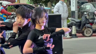 13-year-old junior high school student Dice road show live shot