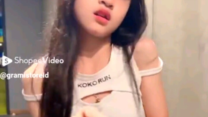 anak sekecil itu 🤤